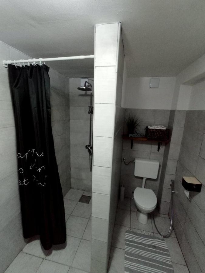 Anur Apartment Bihac Luaran gambar