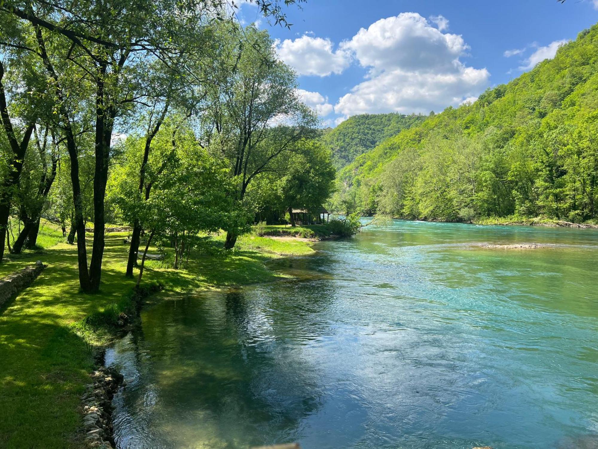 Anur Apartment Bihac Luaran gambar