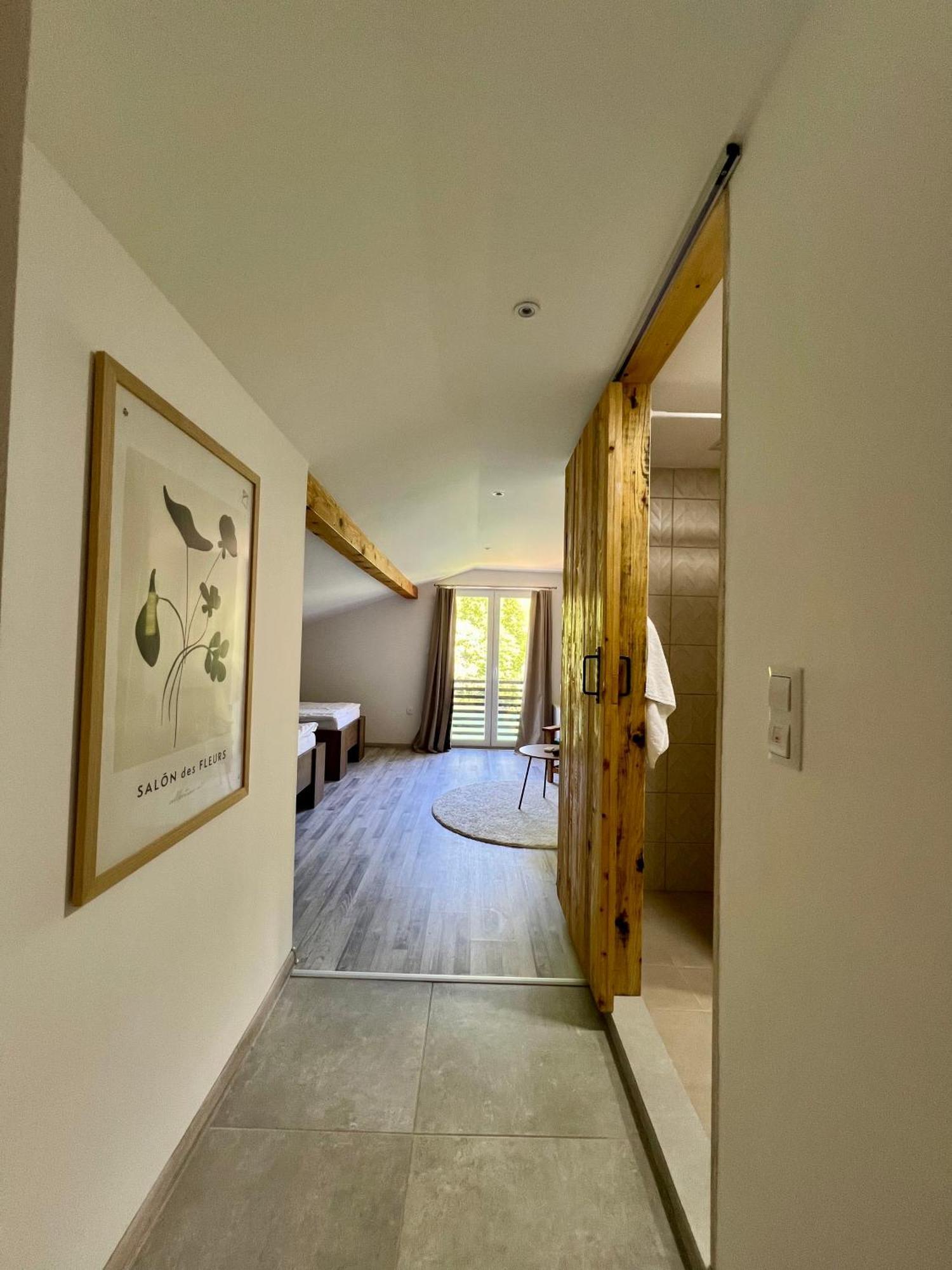 Anur Apartment Bihac Luaran gambar