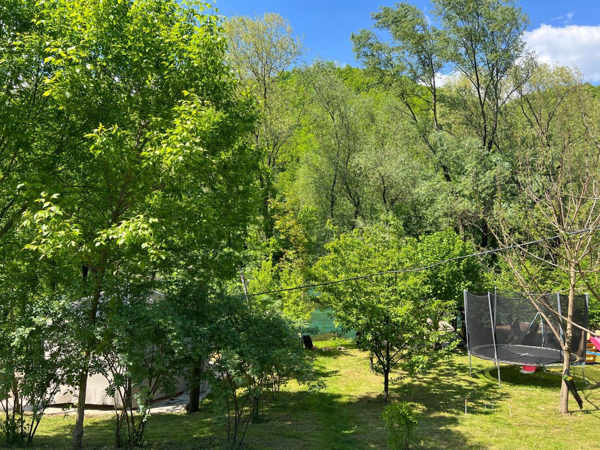 Anur Apartment Bihac Luaran gambar