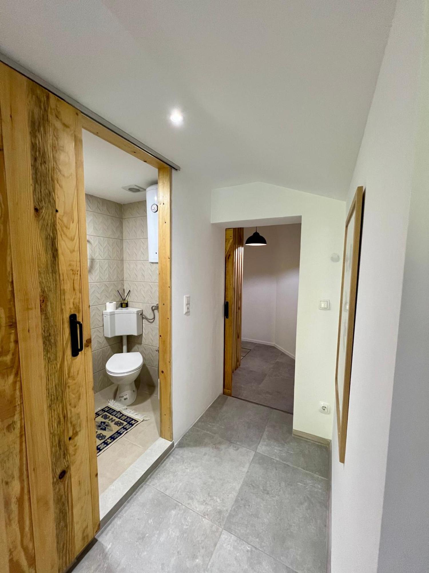 Anur Apartment Bihac Luaran gambar